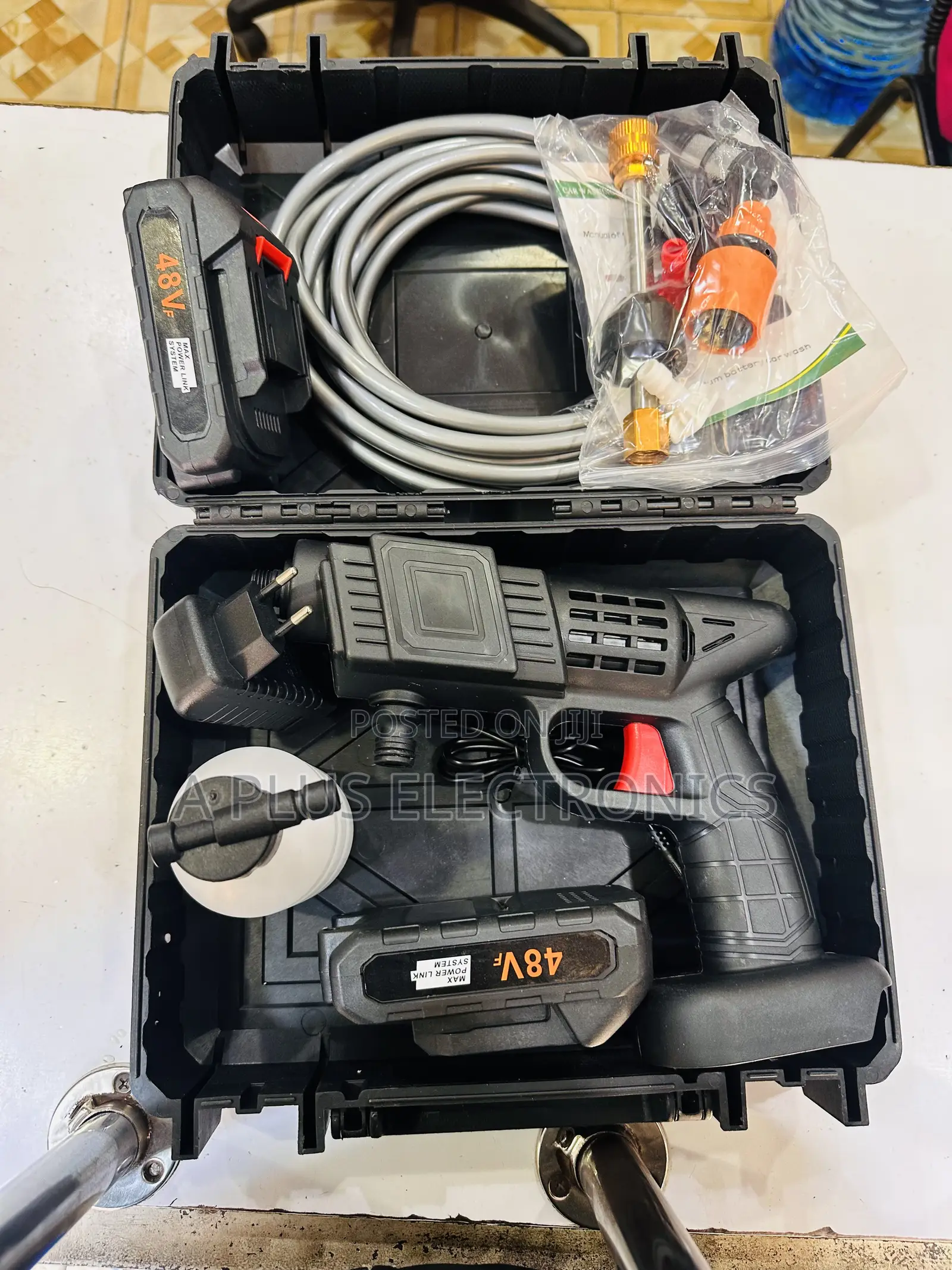 Rechargeable Car Wash Machine (With 2 Batteries) – Fast Efficient