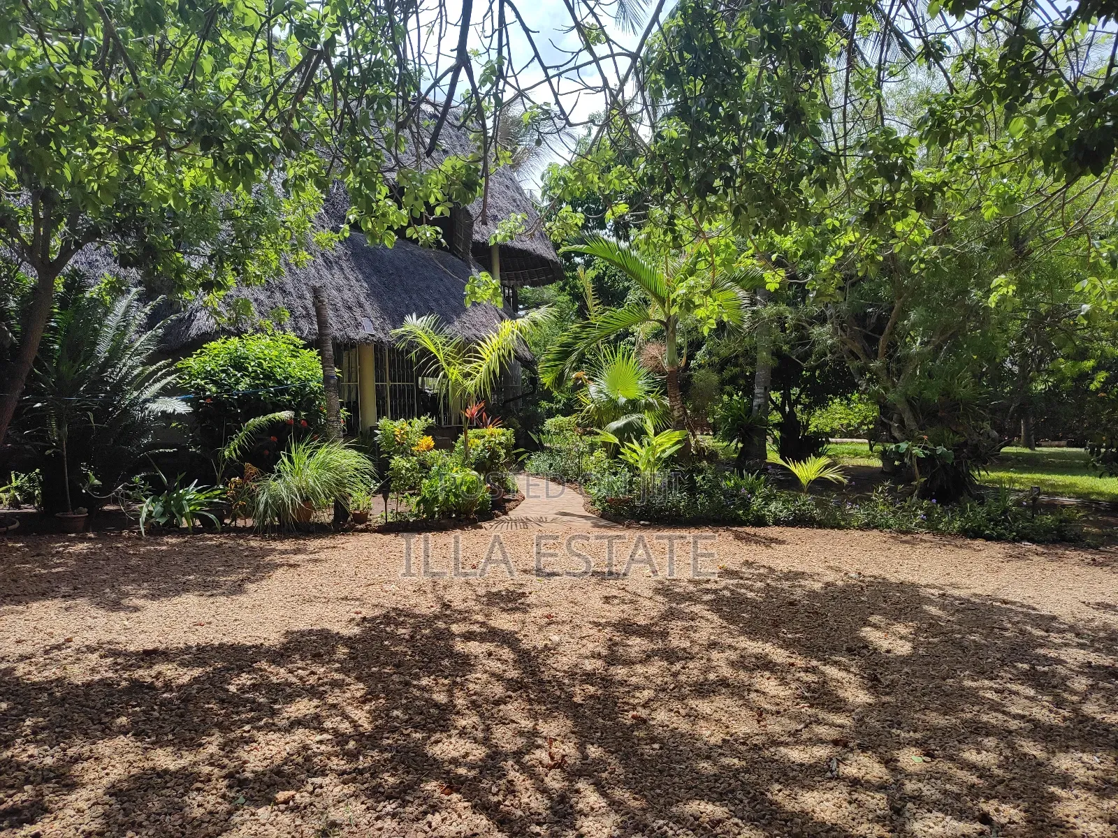 Furnished 3bdrm Villa in Villa Maggy, Diani for sale