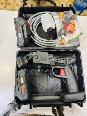 Rechargeable Car Wash Machine (With 2 Batteries)–No Electricity Needed