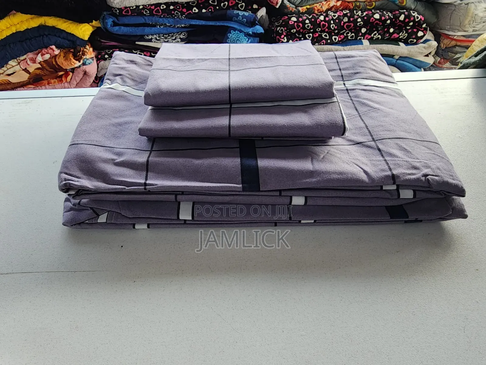 5×6 Bedsheet Set With Pillowcases - Pt