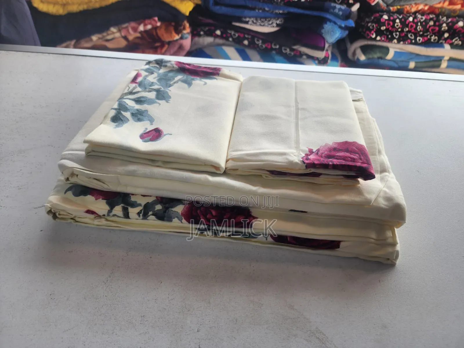 5×6 Bedsheet Set With Pillowcases - Pt