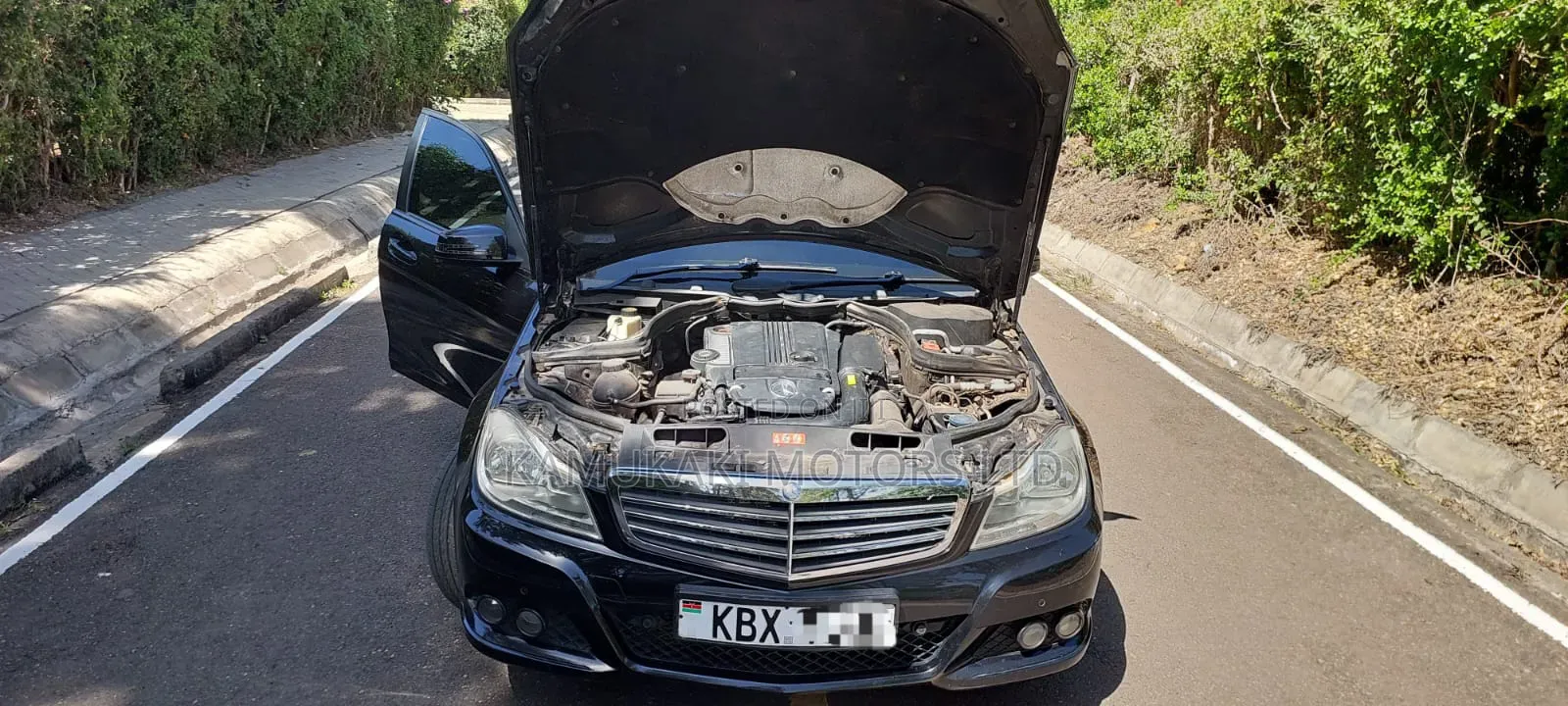 Mercedes-Benz C180 2011 Black