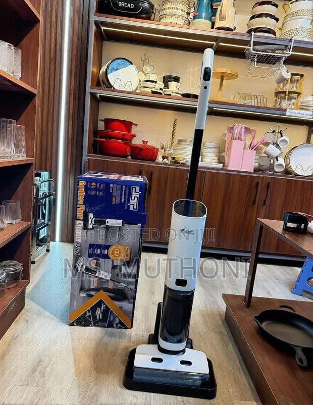 3 in 1: Vacuuming + Floor Washing + Self Cleaning