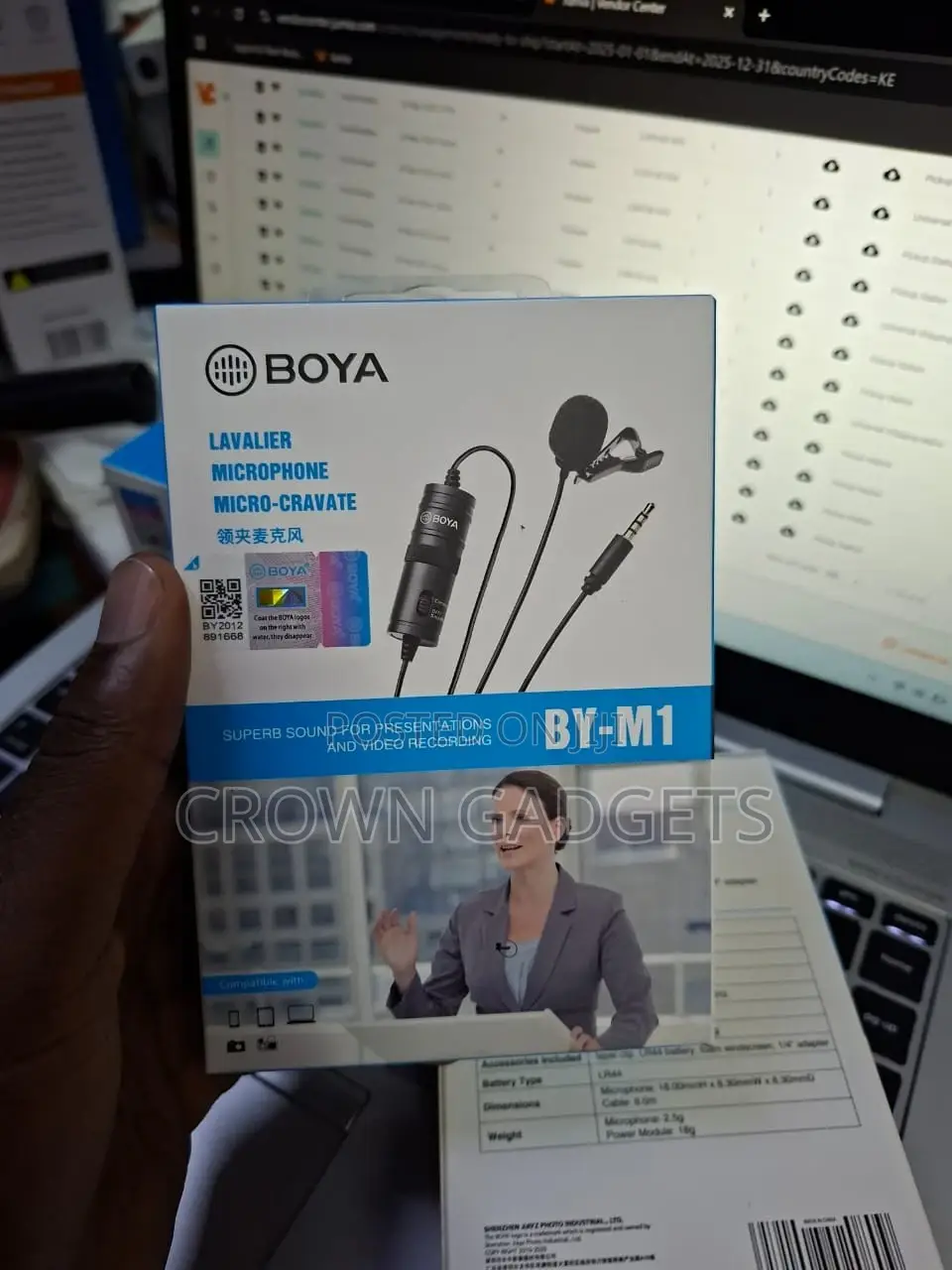 Boya by-M1 Clip-on Mic for Phone DSLR Pc