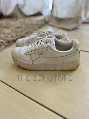 Puma Sport Shoes / Sneakers