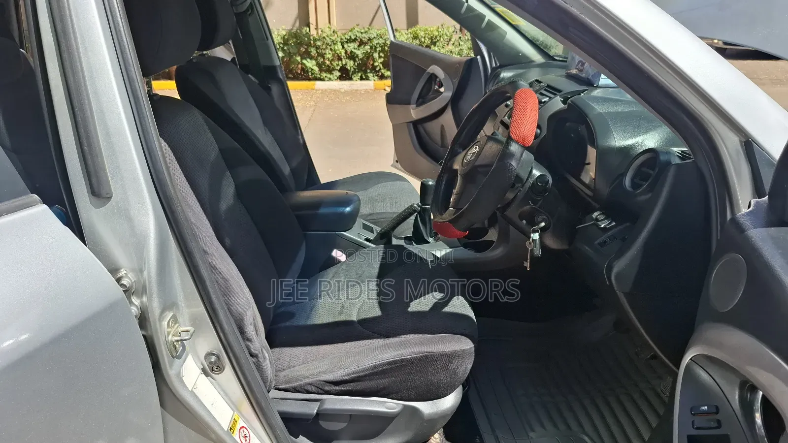 Toyota RAV4 2.0 VVT-i 2008 Silver