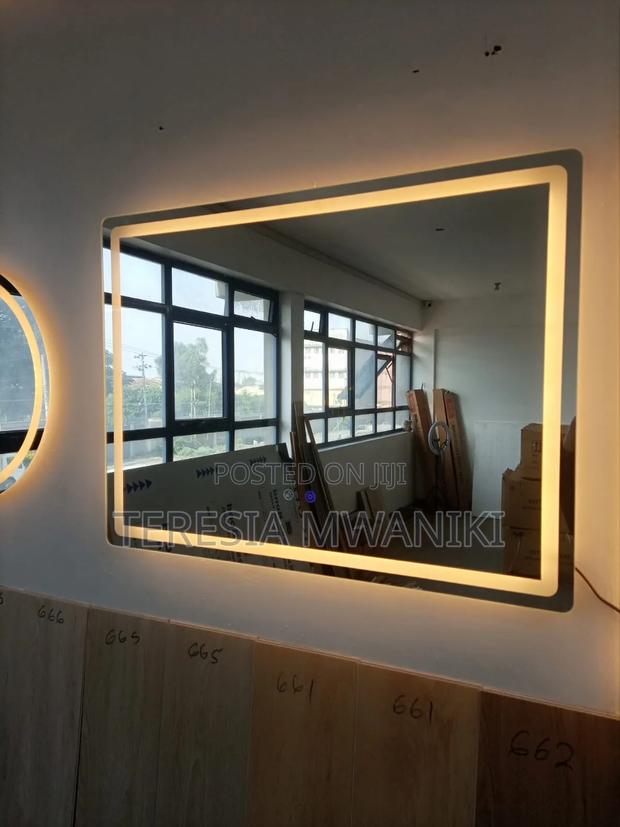 Led Mirror - main view