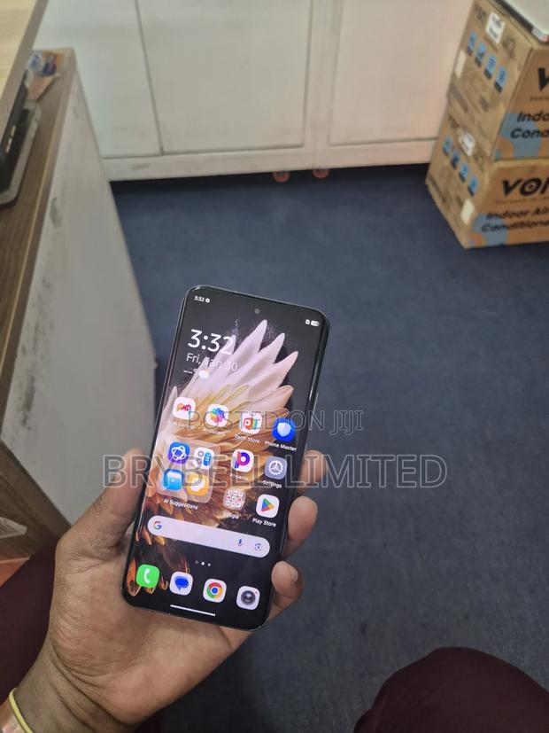 Tecno Spark 40 Pro+ 256 GB Gray - thumbnail 10