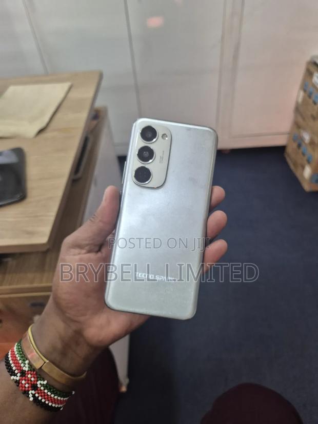 Tecno Spark 40 Pro+ 256 GB Gray - thumbnail 12