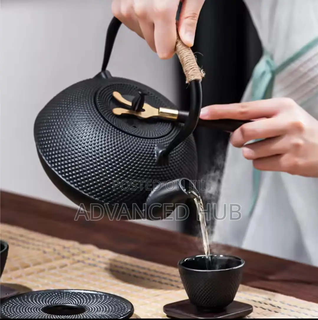 900ml Cast Iron Set Japanese Teapot
