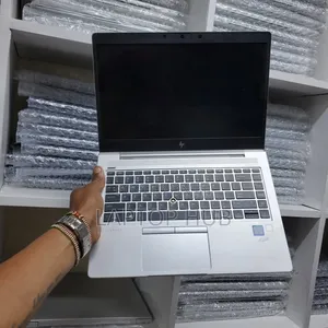 Laptop HP EliteBook 830 G6 8GB Intel Core I7 SSD 256GB