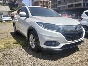 Honda Vezel 1.5 Hybrid 2WD 2018 White
