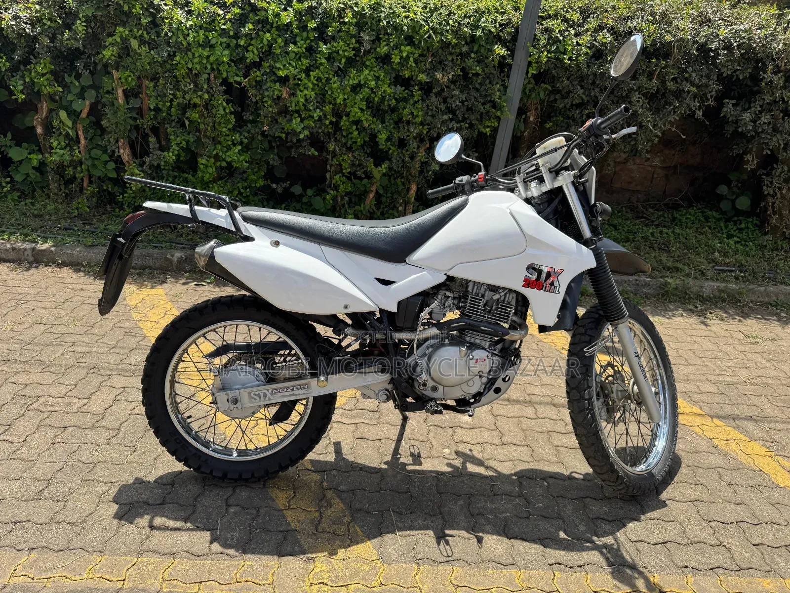 Motorcycle 2020 White