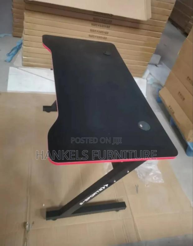 Gaming Table With Led Lights – Modern RGB Gaming Desk - thumbnail 3