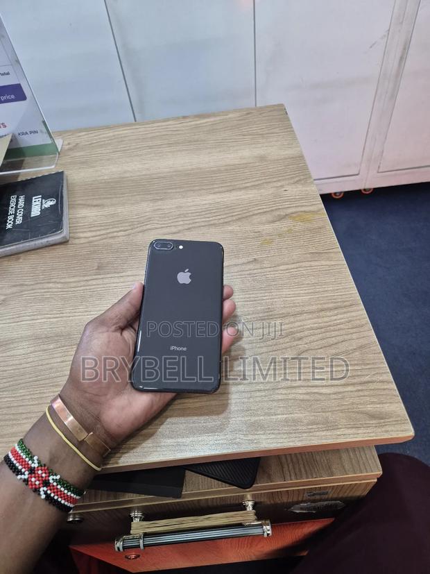 Apple iPhone 8 Plus 256 GB Black - main view