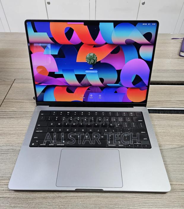Laptop Apple MacBook Pro 2021 M1 16GB Apple M1 Pro SSD 1T