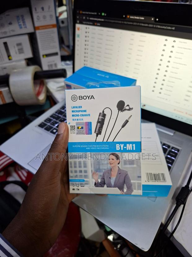Boya By-m1 Wired Microphone For Phone & Camera - main view