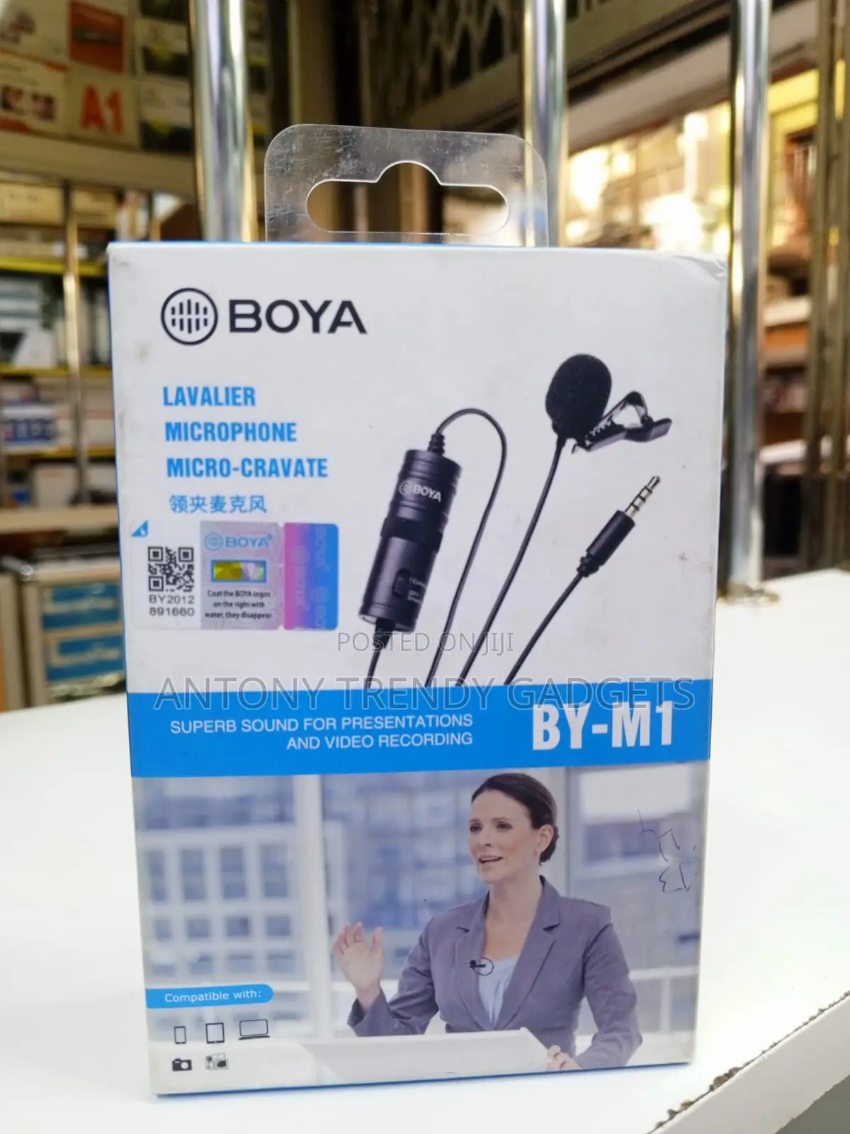 Boya By-m1 Omnidirectional Lavalier Microphone