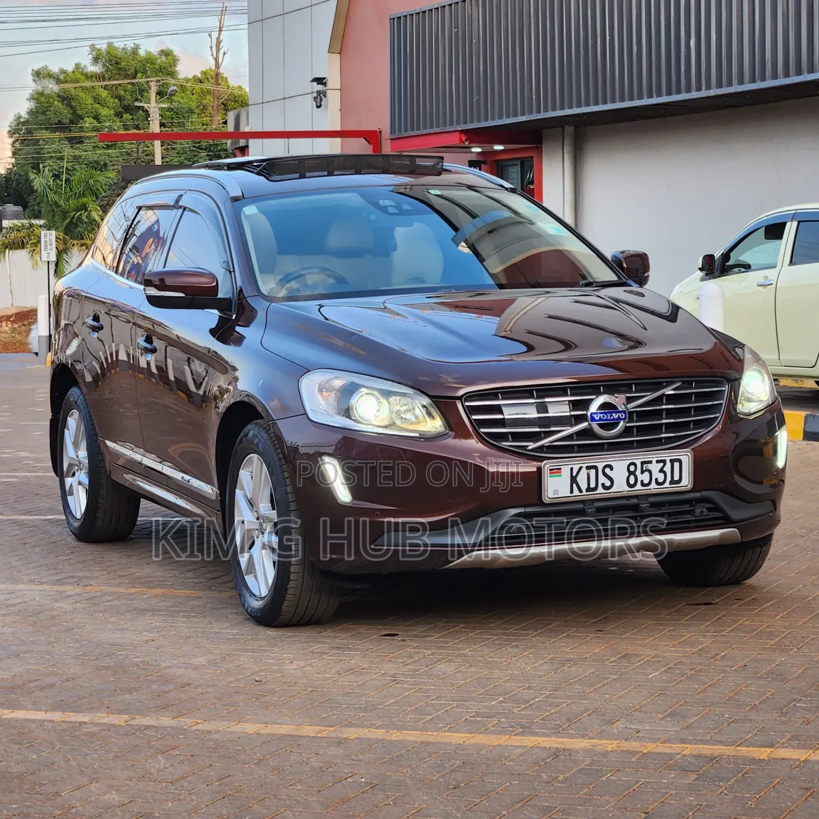 Volvo XC60 T5 Dynamic AWD 2017 Brown