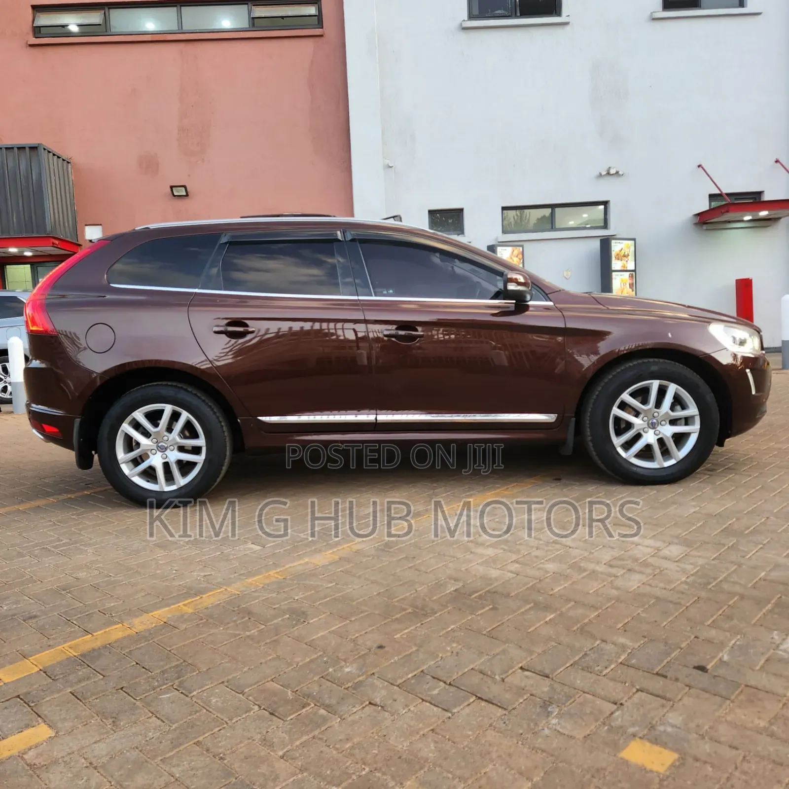Volvo XC60 T5 Dynamic AWD 2017 Brown