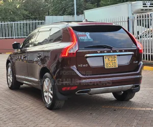 Volvo XC60 T5 Dynamic AWD 2017 Brown