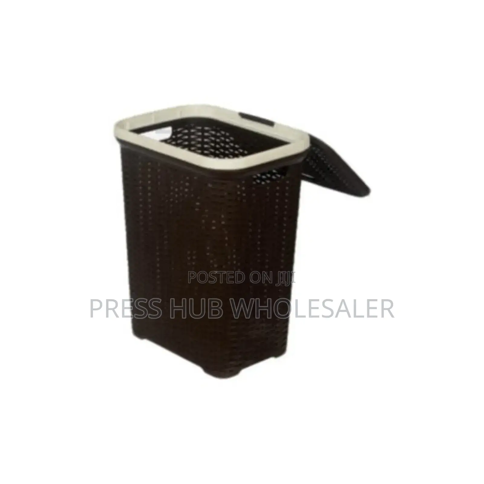Plastic Laundry Basket With a Lid