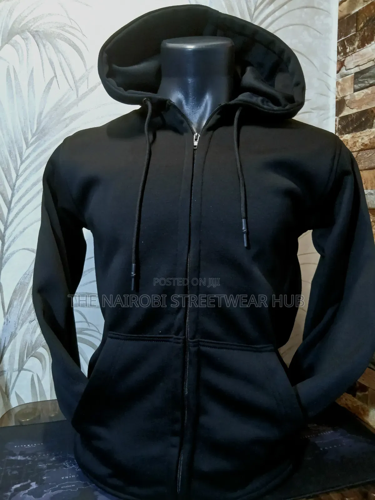 Heavy Material Plain Hoodies