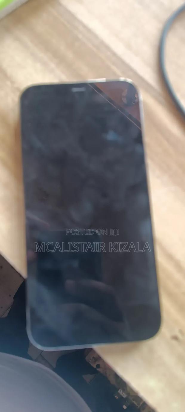 Apple iPhone 12 Pro Max 256 GB Black - thumbnail 3