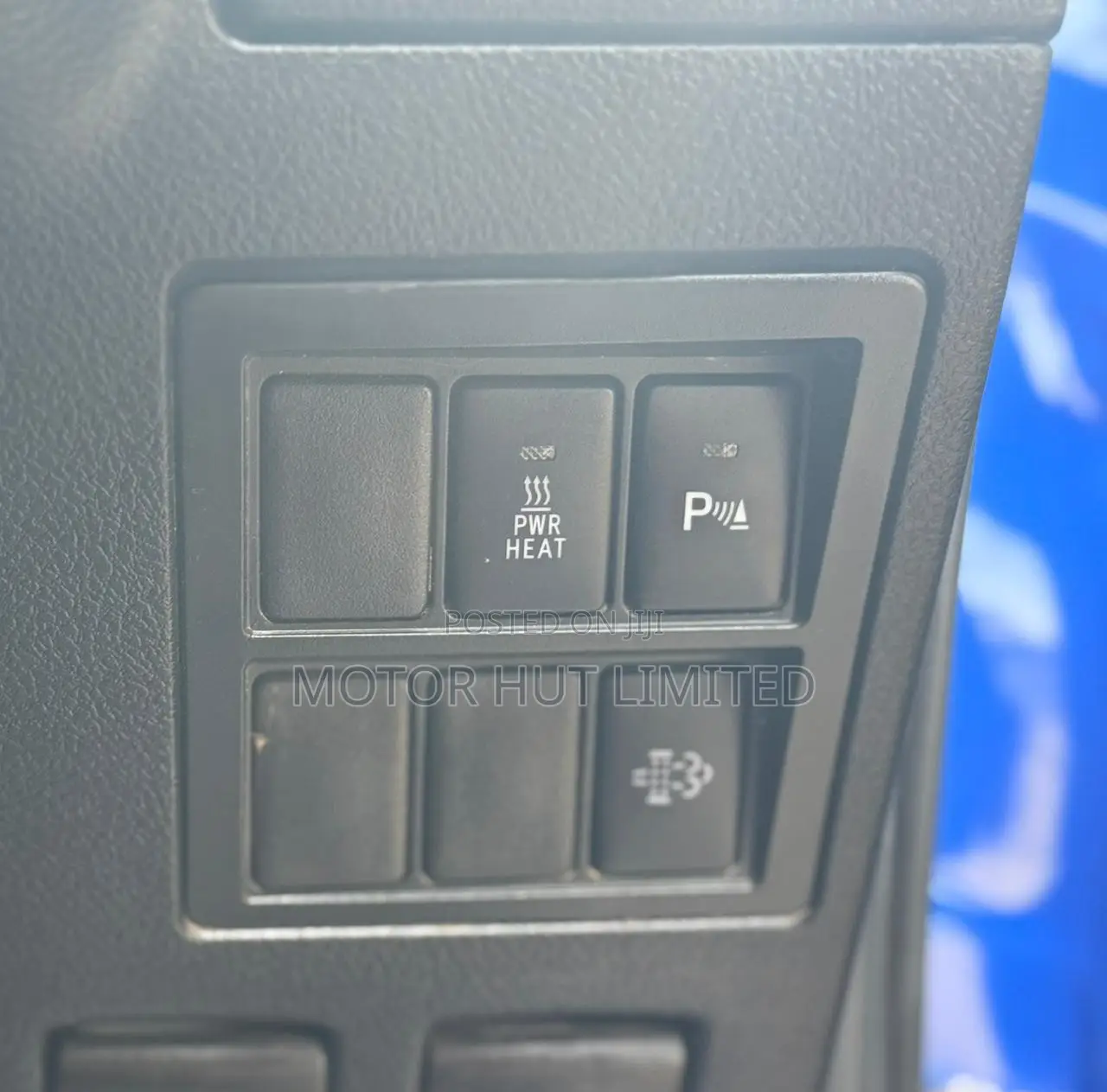 Toyota Hilux Revo Double Cab Deisel 2.8 AWD 2022 Blue