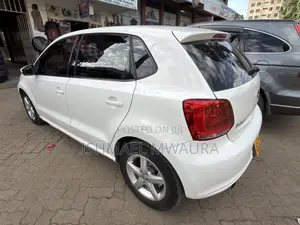 Volkswagen Polo 2013 White