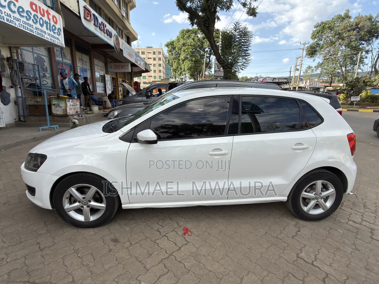 Volkswagen Polo 2013 White