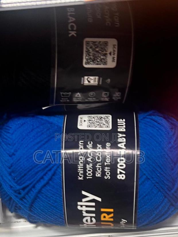 Knitting Yarn Size Medium - thumbnail 2