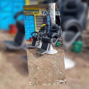 Executive Barber Chair - thumbnail 2