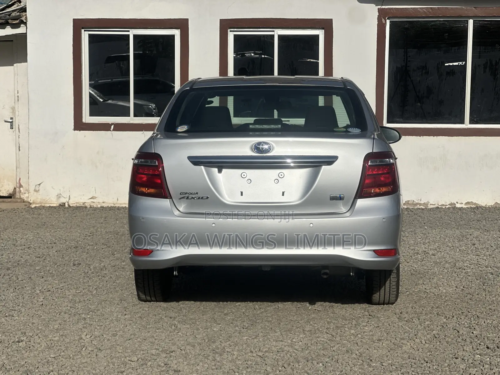 Toyota Axio 1.5 Hybrid 2WD 2019 Silver