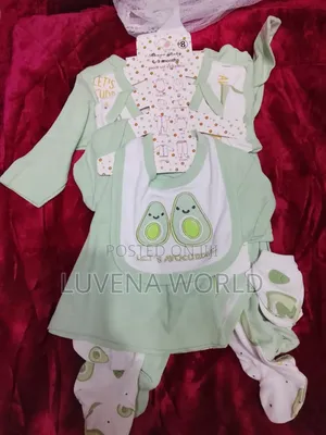Green 8 Piece Receiving Set