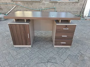 1.4m Executive Office Desk With Drawers on Both Sides