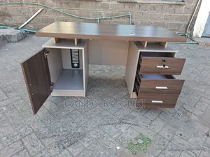 1.4m Executive Office Desk With Drawers on Both Sides