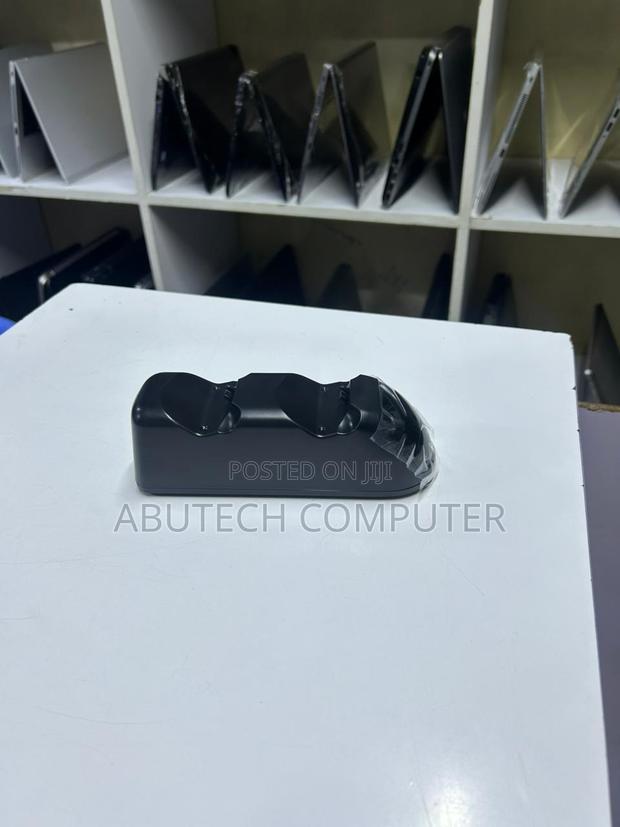 Dual Charging Dock - thumbnail 3
