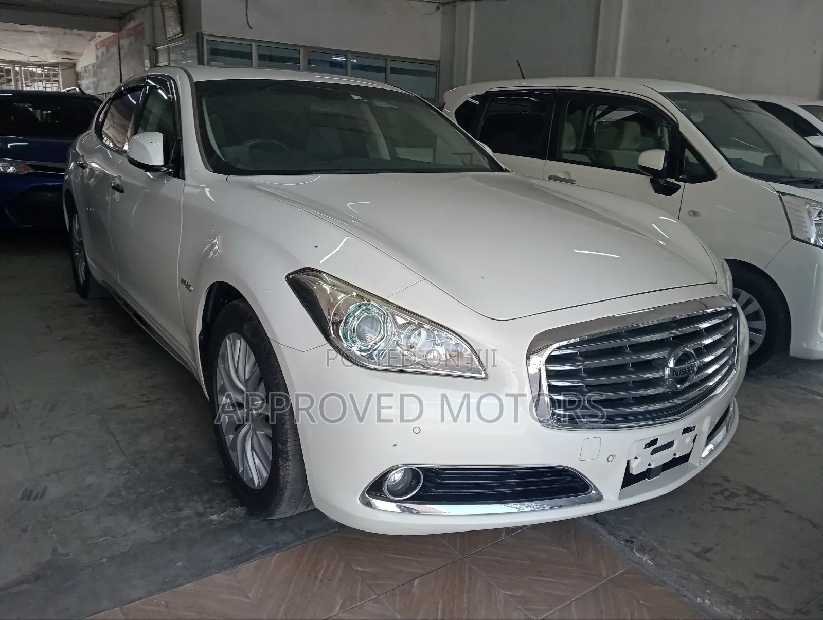 Nissan Cima 2019 White