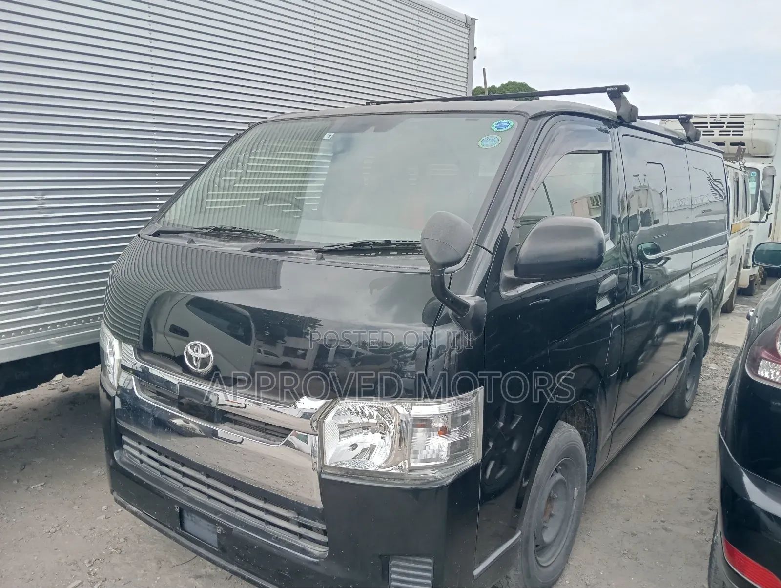 Toyota HiAce 2019 Black