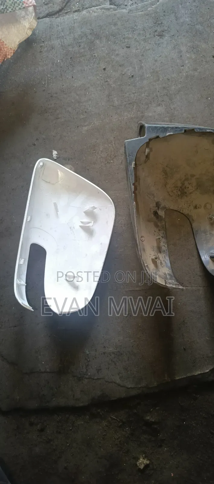 Toyota Fielder/Axio 2008 Side Mirror Cover