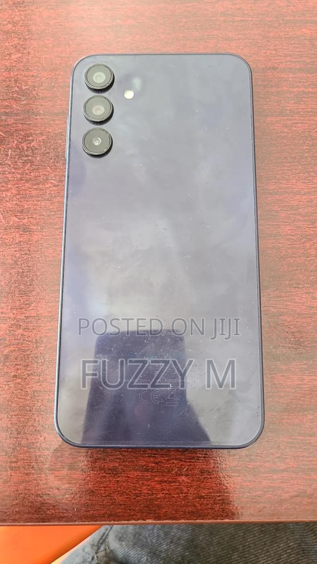 Samsung Galaxy A15 128 GB Black - main view