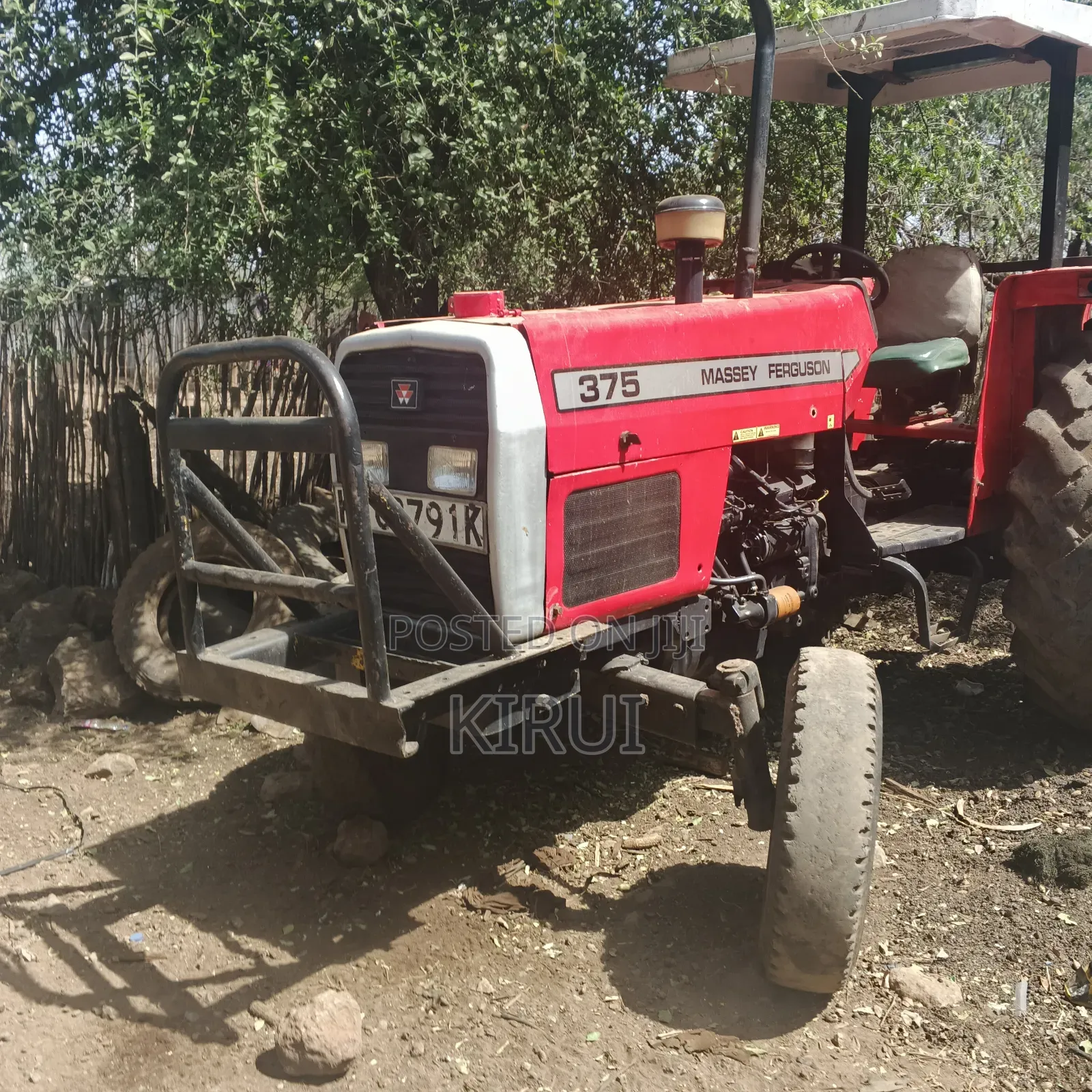 Massey Ferguson 375 Tractor 2014