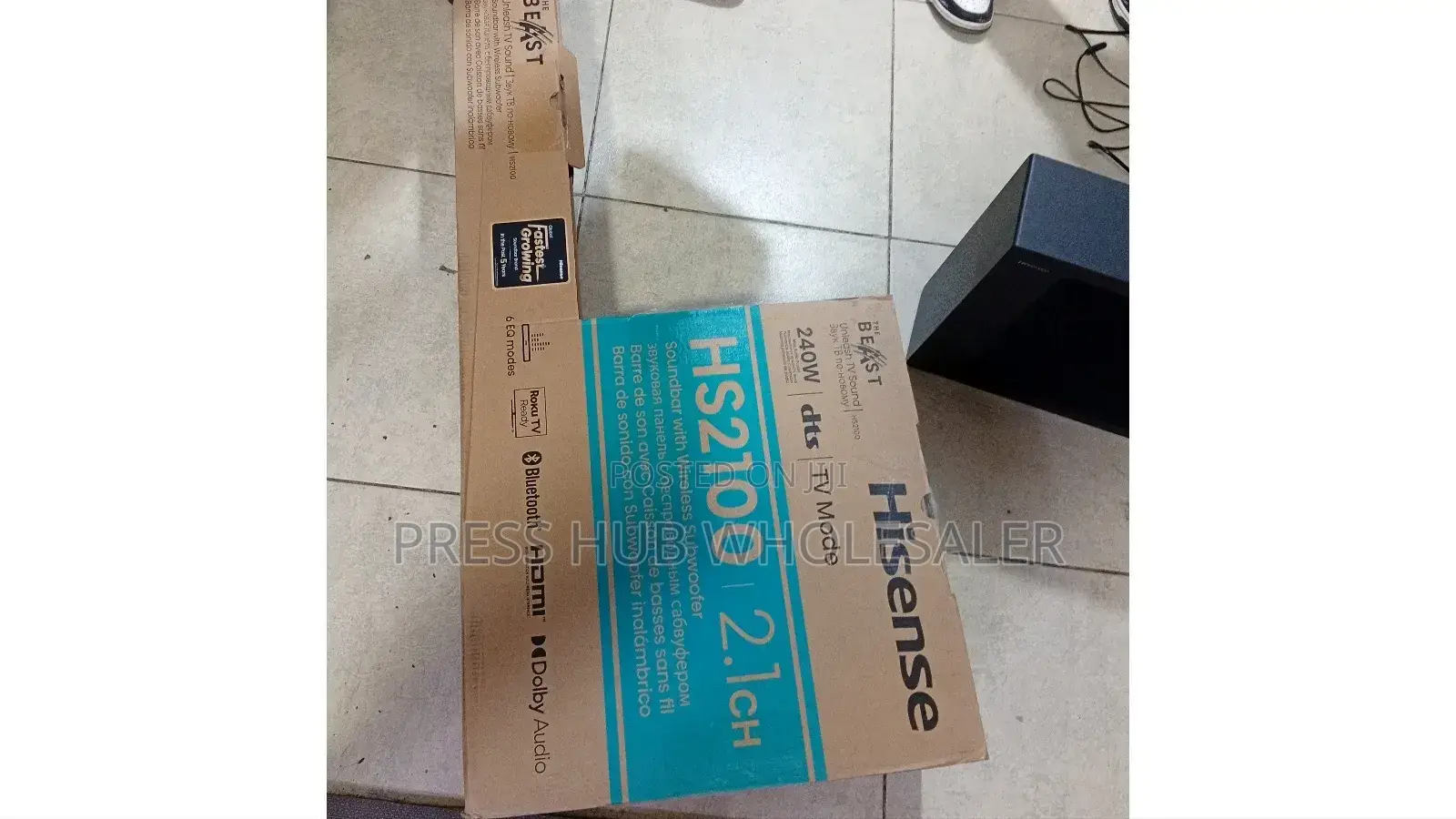 Hisense Hs2100 2.1ch Soundbar With a Wireless Subwoofer.