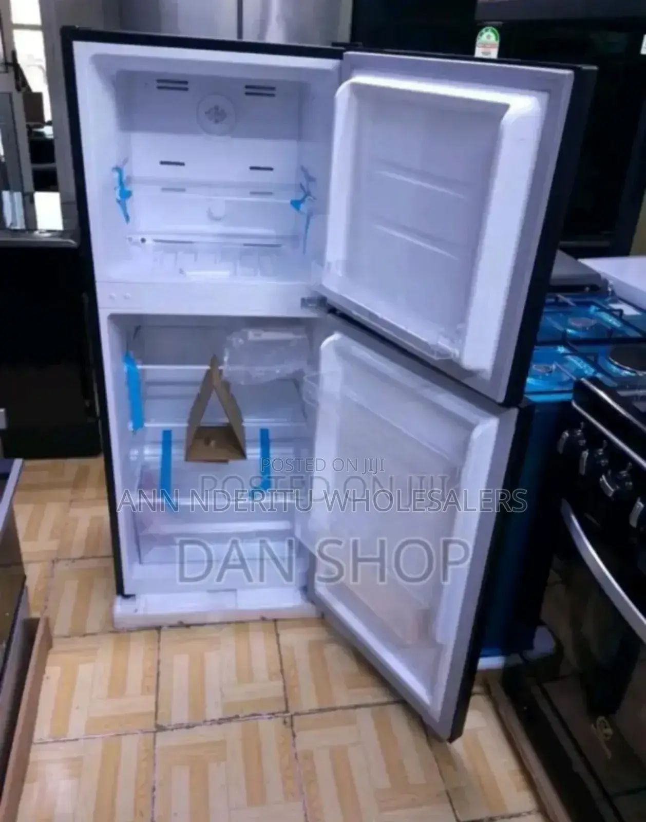 Two Doors Double Door-Von 181l Fridge