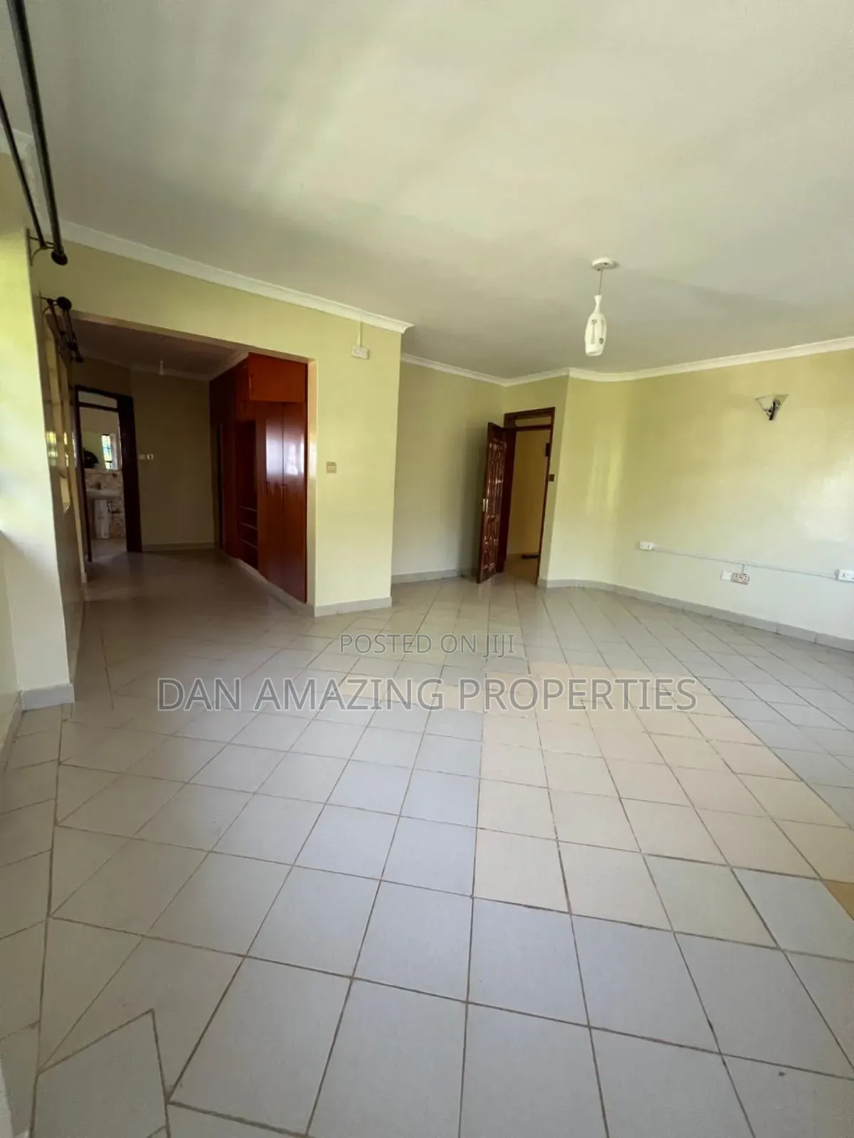 4bdrm Maisonette in Zambia, Ngong for sale