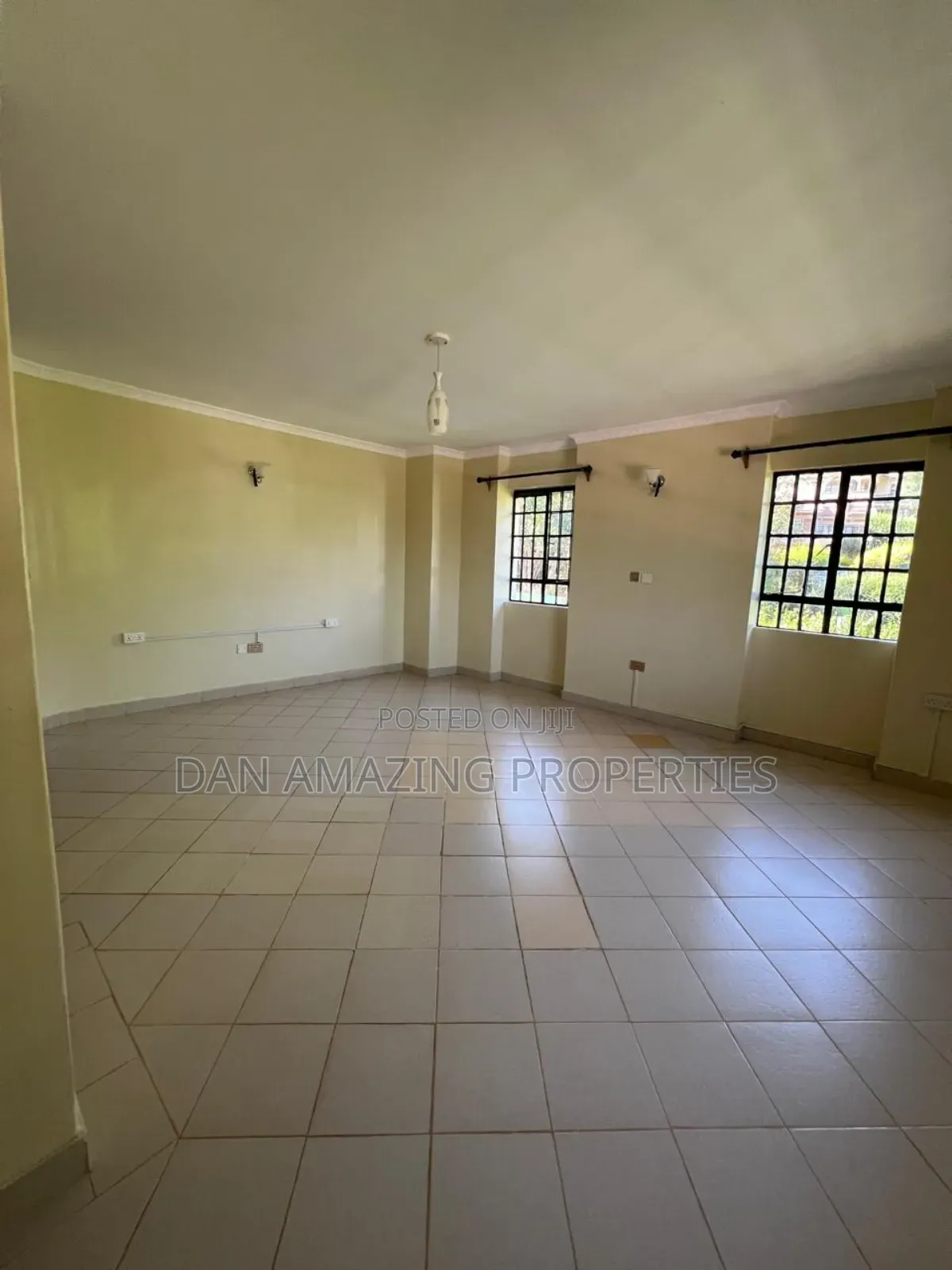 4bdrm Maisonette in Zambia, Ngong for sale