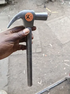 Claw Hammer