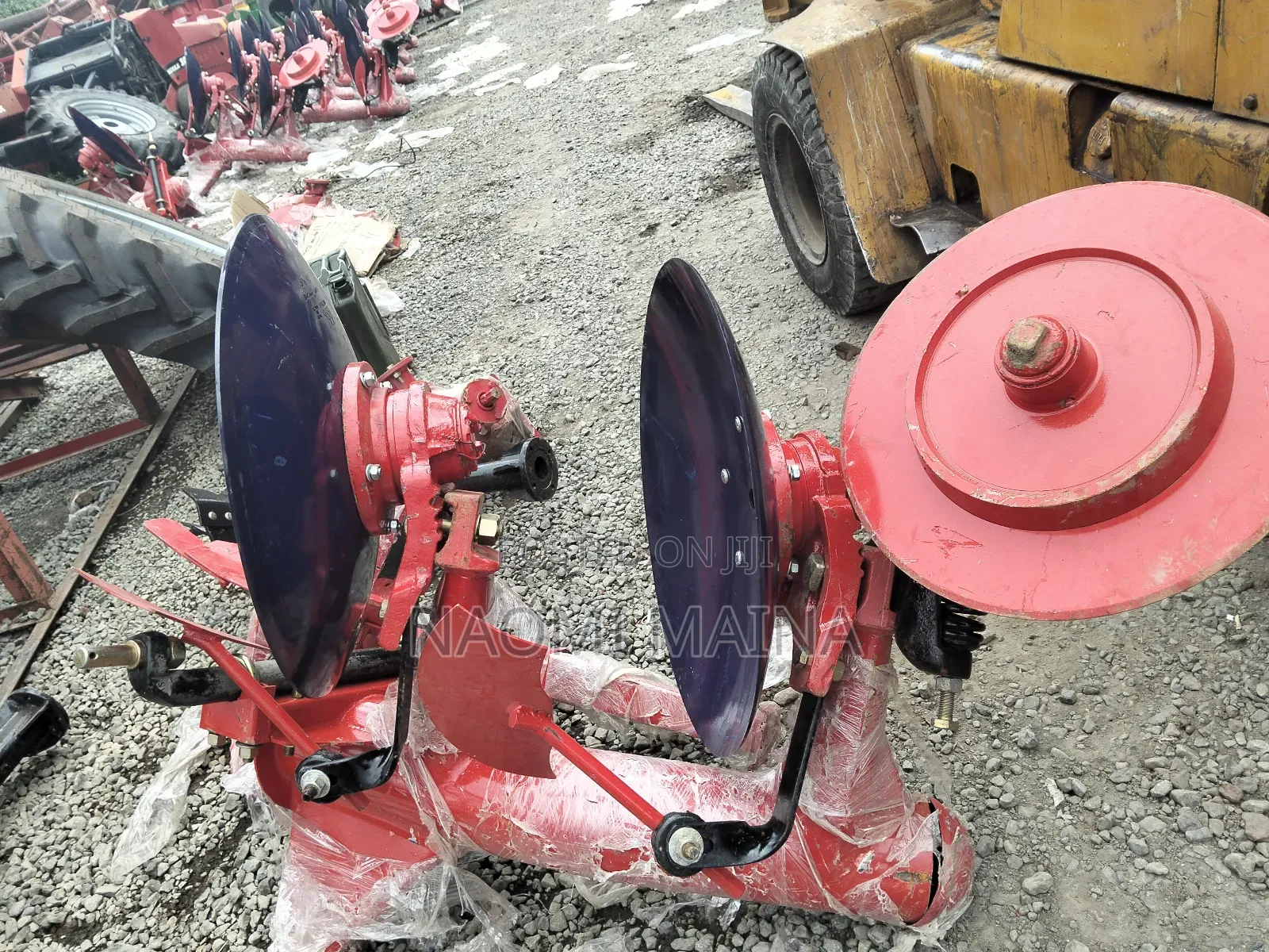 Brand New Mf 2 Discs Ploughs