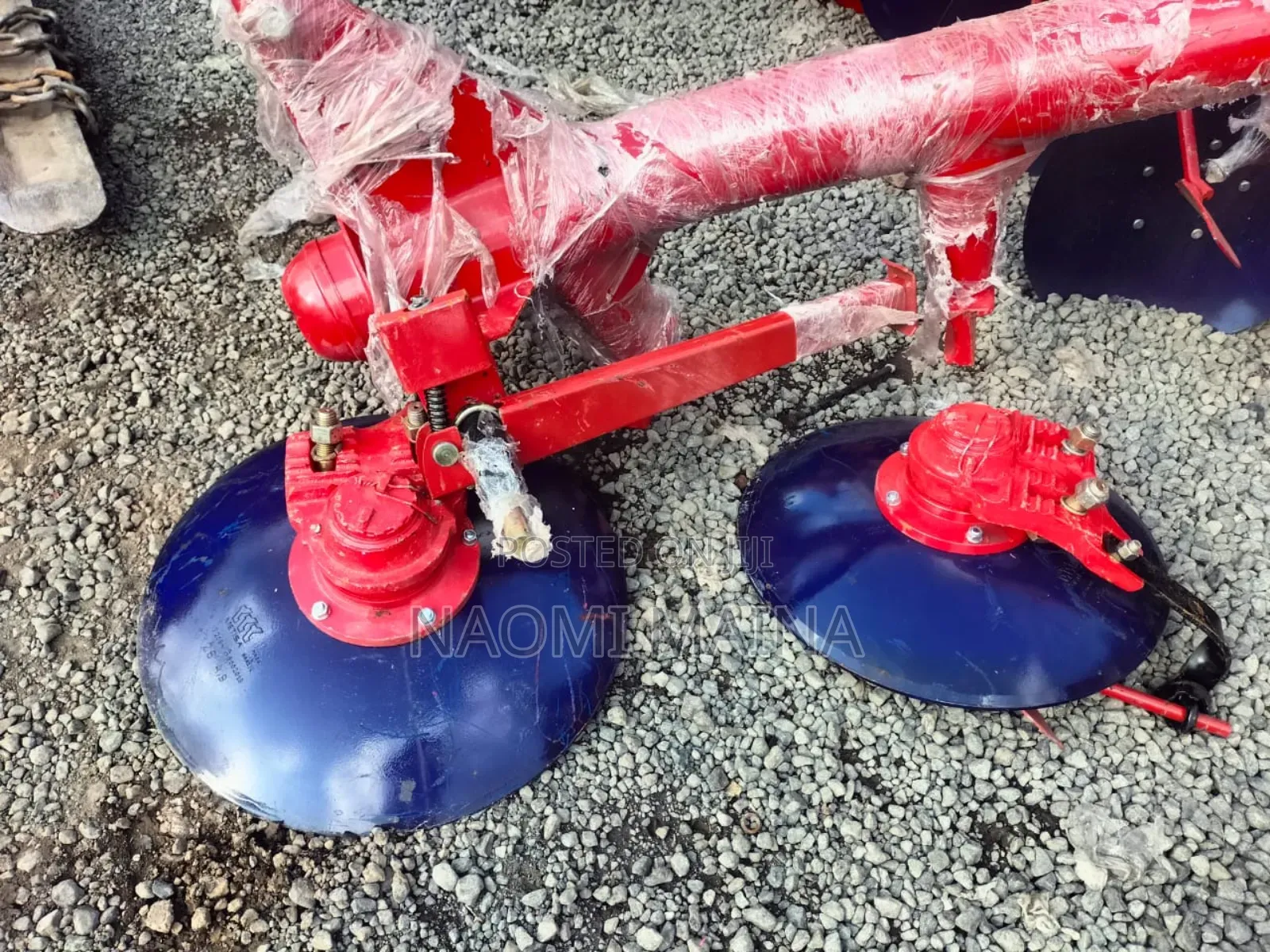 Brand New Mf 2 Discs Ploughs
